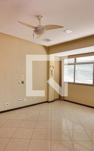 Apartamento à venda com 97m², 3 quartos e sem vaga Apartamento à venda com 97m², 3 quartos e sem vagaSala