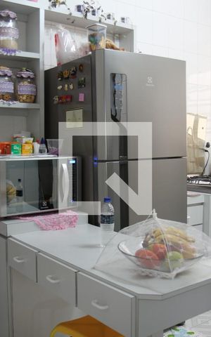 Casa à venda com 137m², 3 quartos e 2 vagasCozinha