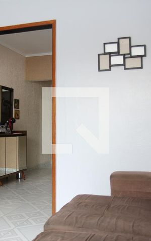Casa à venda com 137m², 3 quartos e 2 vagasSala