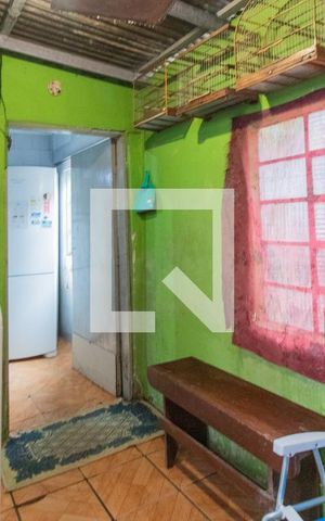 Casa à venda com 178m², 2 quartos e 2 vagas Casa à venda com 178m², 2 quartos e 2 vagasÁrea de Serviço