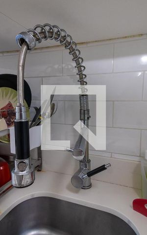 Apartamento à venda com 52m², 2 quartos e 1 vaga Apartamento à venda com 52m², 2 quartos e 1 vagaBanheiro