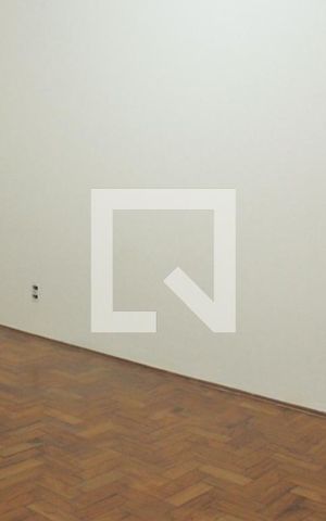 Apartamento para alugar com 70m², 2 quartos e sem vagaSuíte