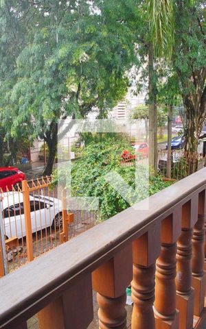 Casa à venda com 300m², 4 quartos e 6 vagasQuarto 4 - Varanda