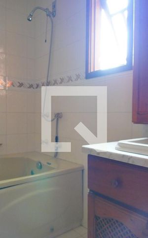Casa à venda com 300m², 4 quartos e 6 vagasBanheiro da Suíte