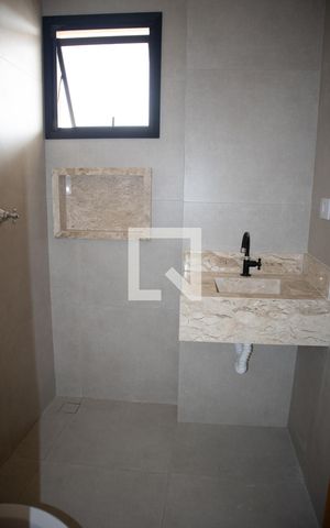 Apartamento à venda com 39m², 2 quartos e sem vagaBanheiro