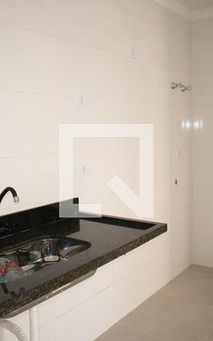 Apartamento à venda com 43m², 2 quartos e sem vagaSala e Cozinha