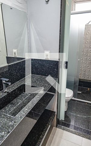 Apartamento para alugar com 70m², 4 quartos e 1 vagaBanheiro