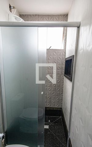 Apartamento para alugar com 70m², 4 quartos e 1 vagaBanheiro