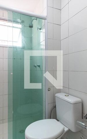 Apartamento à venda com 47m², 2 quartos e 1 vaga Apartamento à venda com 47m², 2 quartos e 1 vagaBanheiro