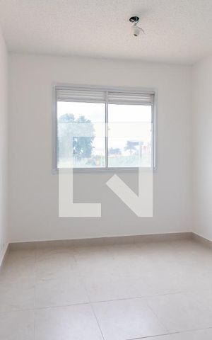 Apartamento à venda com 34m², 2 quartos e sem vaga Apartamento à venda com 34m², 2 quartos e sem vagaSala