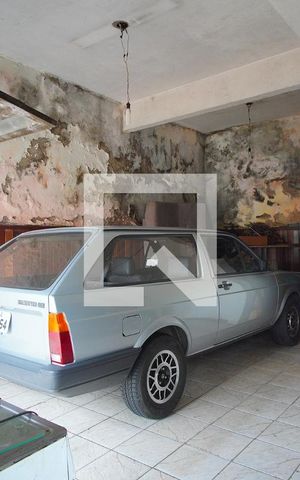 Casa à venda com 300m², 3 quartos e 3 vagasGaragem