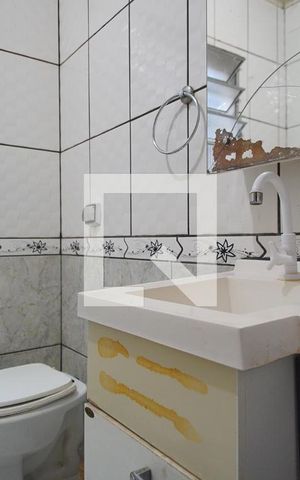 Casa à venda com 300m², 3 quartos e 3 vagasBanheiro Corredor