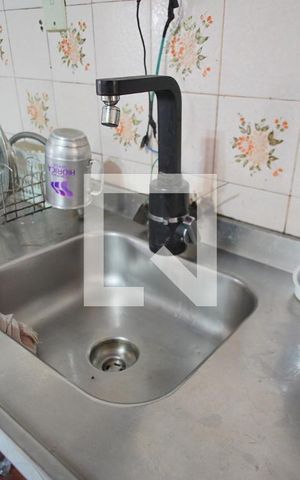 Casa à venda com 300m², 3 quartos e 3 vagasCozinha - Torneira