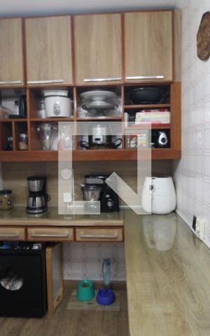 Apartamento à venda com 70m², 2 quartos e 2 vagasCozinha