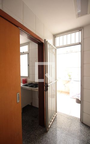 Apartamento à venda com 110m², 3 quartos e 2 vagasÁrea de Serviço