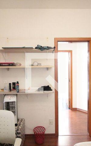 Apartamento à venda com 110m², 3 quartos e 2 vagasQuarto 2
