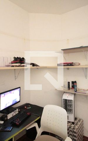 Apartamento à venda com 110m², 3 quartos e 2 vagasQuarto 2