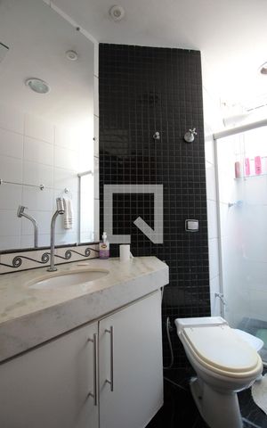 Apartamento à venda com 110m², 3 quartos e 2 vagasBanheiro Social
