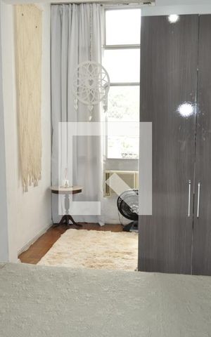 Apartamento à venda com 71m², 3 quartos e sem vagaQuarto
