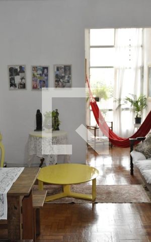 Apartamento à venda com 71m², 3 quartos e sem vagaSala
