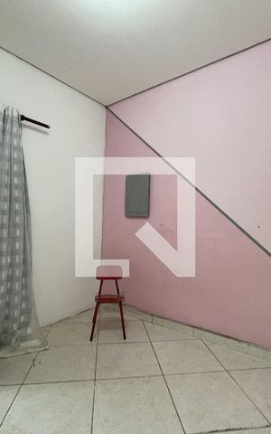 Casa à venda com 230m², 5 quartos e 1 vaga Casa à venda com 230m², 5 quartos e 1 vagaQuarto 4