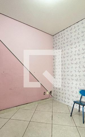 Casa à venda com 230m², 5 quartos e 1 vaga Casa à venda com 230m², 5 quartos e 1 vagaQuarto 4