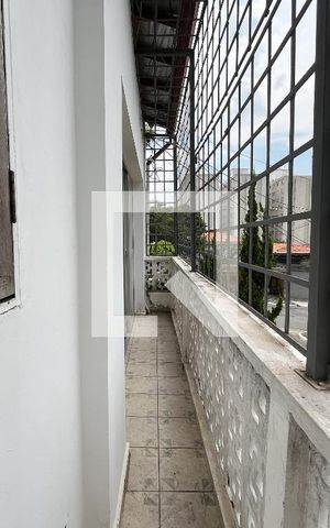 Casa à venda com 230m², 5 quartos e 1 vaga Casa à venda com 230m², 5 quartos e 1 vagaVaranda Quarto 3