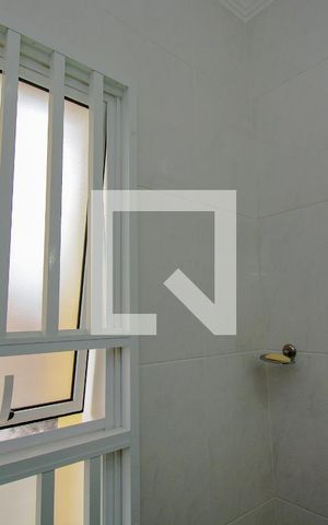 Casa à venda com 253m², 3 quartos e 5 vagasBanheiro da Suíte 1