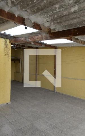 Casa à venda com 150m², 2 quartos e 4 vagasQuintal