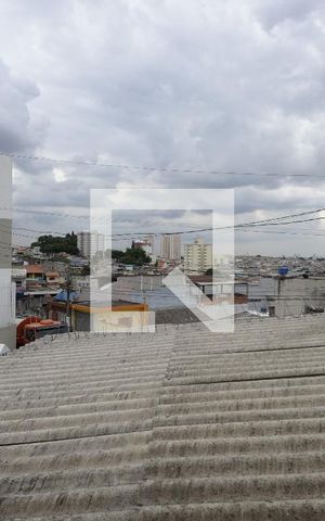 Casa à venda com 150m², 2 quartos e 4 vagasVista