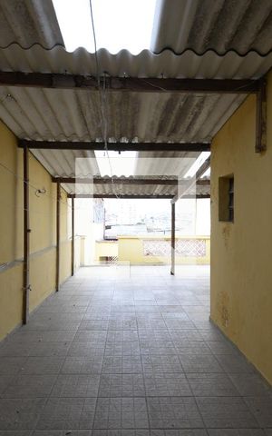 Casa à venda com 150m², 2 quartos e 4 vagasQuintal