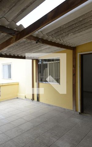 Casa à venda com 150m², 2 quartos e 4 vagasQuintal