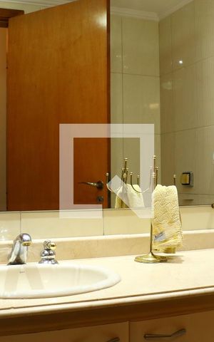 Apartamento à venda com 99m², 3 quartos e 2 vagasBanheiro Corredor