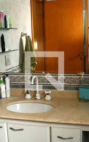 Apartamento à venda com 99m², 3 quartos e 2 vagasBanheiro da Suíte