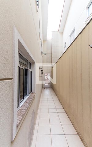 Casa à venda com 204m², 3 quartos e 4 vagasCorredor 