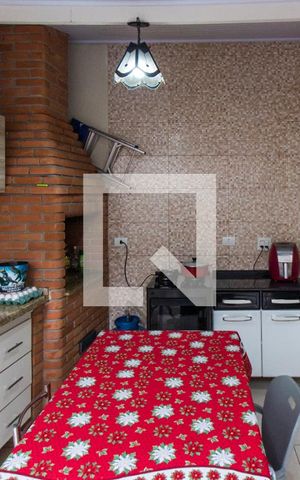 Casa à venda com 204m², 3 quartos e 4 vagasÁrea de Serviço