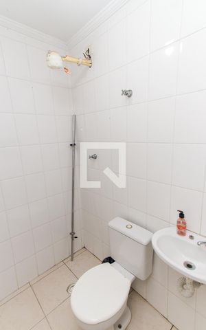 Casa à venda com 204m², 3 quartos e 4 vagasBanheiro da Garagem  