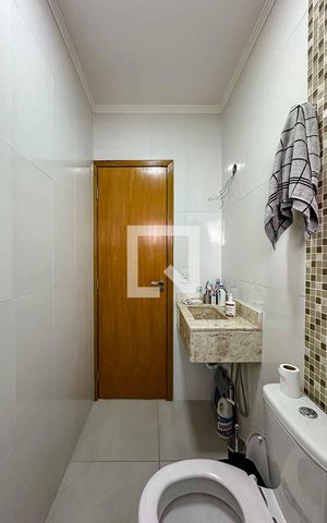 Apartamento à venda com 80m², 2 quartos e sem vaga Apartamento à venda com 80m², 2 quartos e sem vagaBanheiro