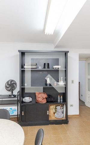 Casa à venda com 200m², 3 quartos e 2 vagas Casa à venda com 200m², 3 quartos e 2 vagasCopa