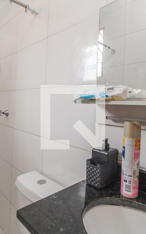 Apartamento para alugar com 37m², 1 quarto e sem vaga Apartamento para alugar com 37m², 1 quarto e sem vagaBanheiro