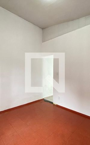 Casa para alugar com 80m², 1 quarto e sem vagaQuarto