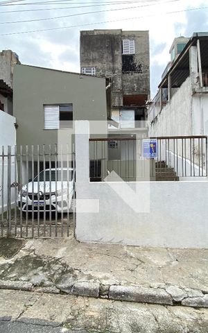 Casa para alugar com 80m², 1 quarto e sem vagaFachada