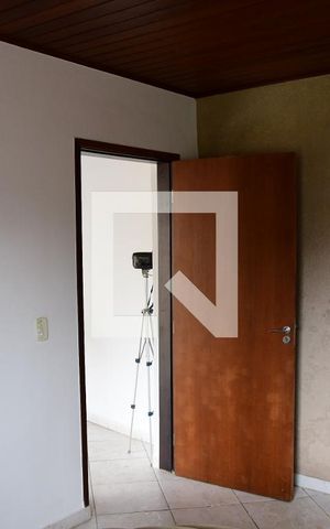 Casa para alugar com 260m², 4 quartos e 4 vagasSuíte externa