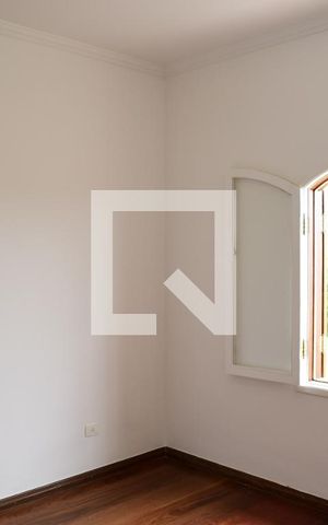 Casa para alugar com 260m², 4 quartos e 4 vagasQuarto