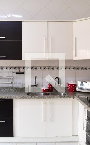 Casa para alugar com 260m², 4 quartos e 4 vagasCozinha