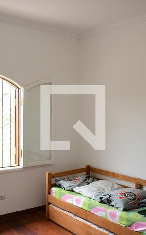 Casa para alugar com 260m², 4 quartos e 4 vagasQuarto