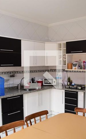 Casa para alugar com 260m², 4 quartos e 4 vagasCozinha