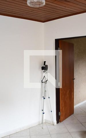 Casa para alugar com 260m², 4 quartos e 4 vagasSuíte externa