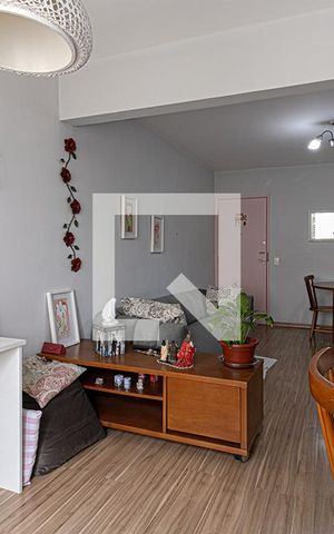 Apartamento à venda com 77m², 2 quartos e sem vaga Apartamento à venda com 77m², 2 quartos e sem vagaSala