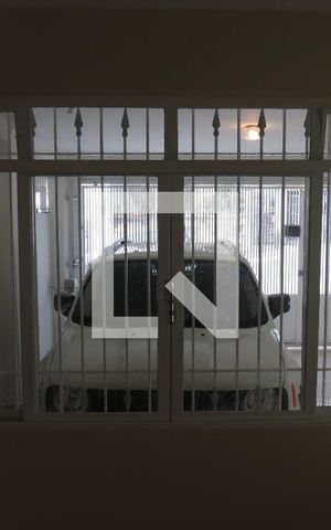 Casa à venda com 180m², 5 quartos e 2 vagasSala - Janela